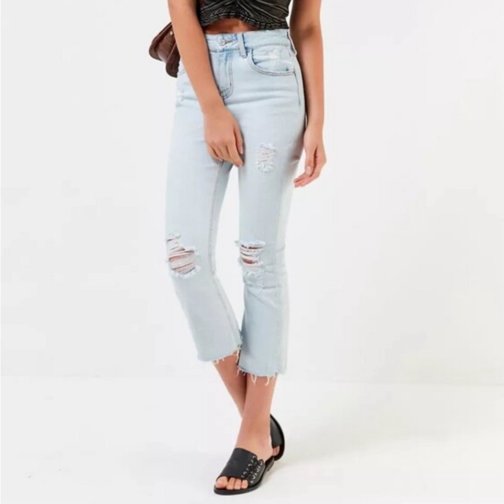 BDG Kick Flare High-Rise Cropped Jean - Light Distressed. Size 26.
